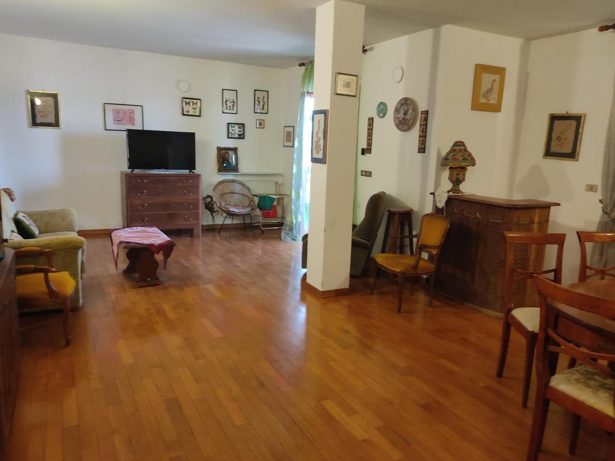 Attico Διαμέρισμα Πιτιλιάνο Εξωτερικό φωτογραφία